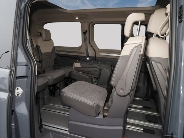 VW T7 Multivan Edition eHybrid 4MOTION DSG Lang AHK Pano