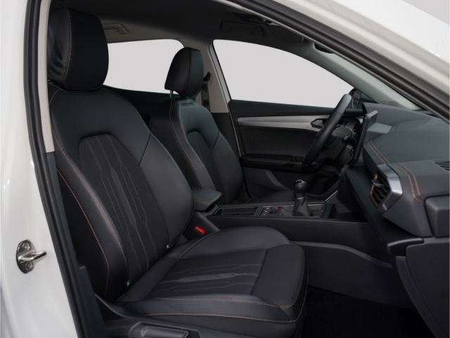 Cupra Formentor 1.5 TSI 6-Gang LED ACC FullLink Keyless