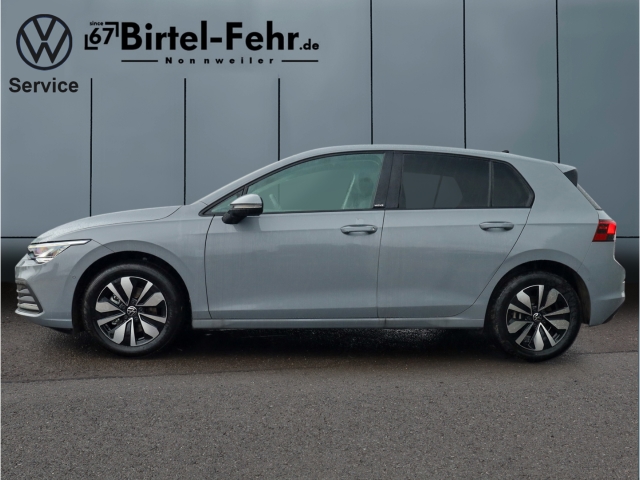 VW Golf VIII Move 1.5 eTSI DSG Navi LED PDC SITZHZG LEDERMFL