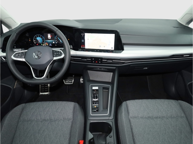 VW Golf VIII Move 1.5 eTSI DSG Navi LED PDC SITZHZG LEDERMFL