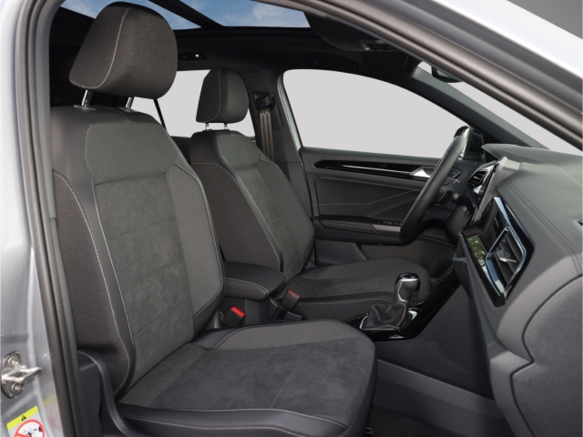 VW T-Roc Open Sky1.5 TSI DSG AHK Pano Kamera Matrix LED