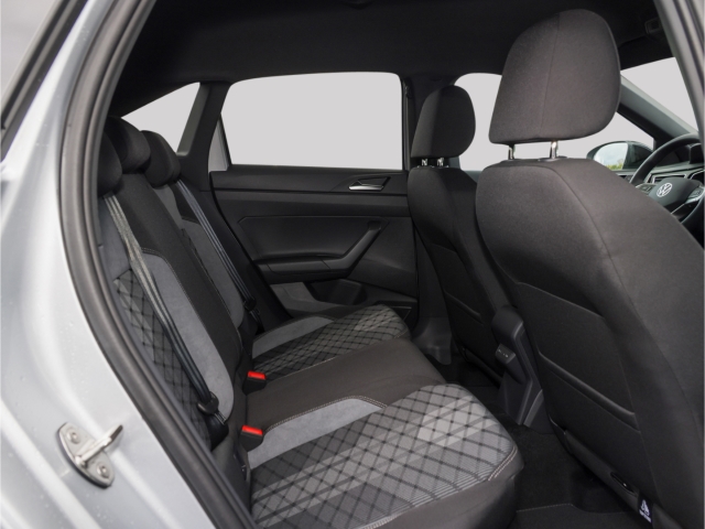 VW Taigo R-Line Black Style 1.5 TSI DSG Kamera