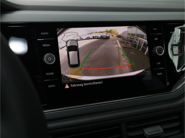 VW Taigo R-Line Black Style 1.5 TSI DSG Kamera