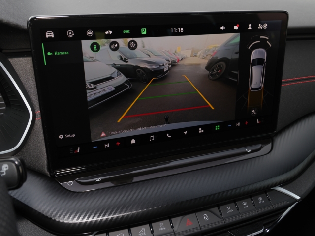 Skoda Octavia Combi 2.0 TSI RS DSG AHK Pano Matrix LED