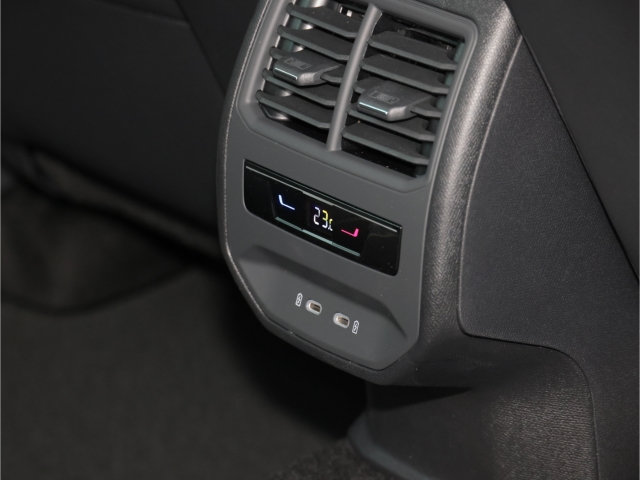 Cupra Formentor VZ 2.0 TSI 4Drive DSG Matrix LED AHK