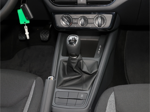 Skoda Scala Drive 1.0 TSI 5-Gang LED Winter Paket