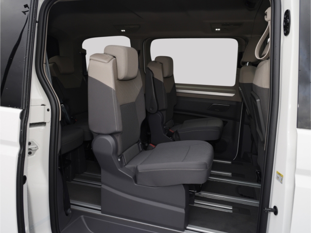 VW T7 Multivan Edition 2.0 TDI DSG Matrix AHK