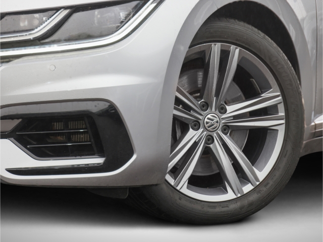 VW Arteon R-Line 2.0 TSI4 Motion DSG Business StandHZG