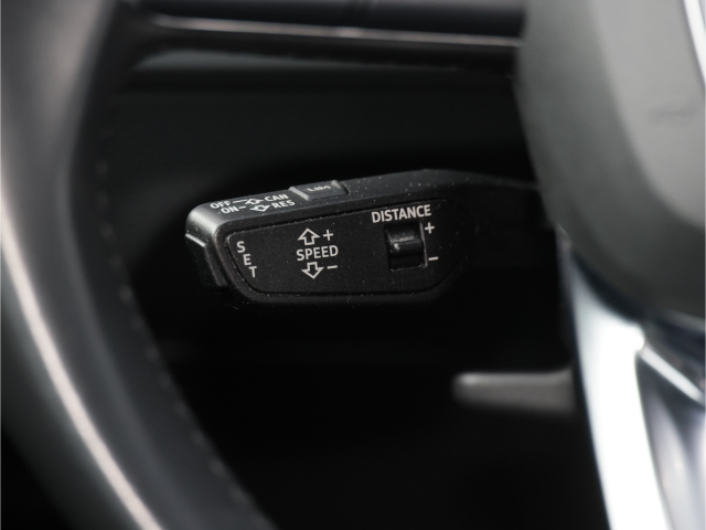 Audi Q5 50 3.0 TDI quattro sport Automatik AHK LED Kamera